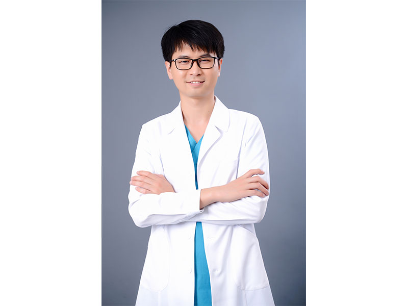 王鹏宾 现代口腔门诊部主治医师